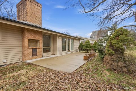 Tiny photo for 9 Morwood Lane, Creve Coeur, MO 63141 (MLS # 26008972)