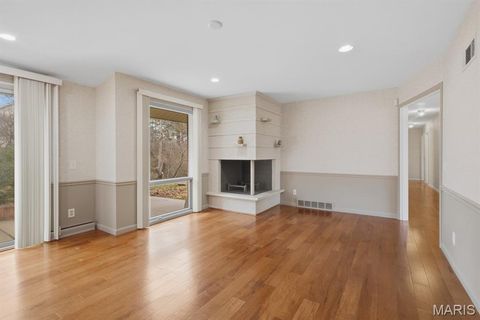 Tiny photo for 9 Morwood Lane, Creve Coeur, MO 63141 (MLS # 26008972)