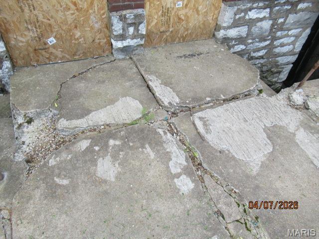 City/Stlouis - Residential Income