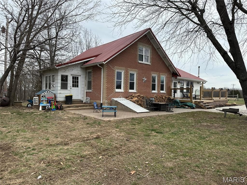 Photo of 3825 Highway Ee, Owensville, MO 65066 (MLS # 26014009)