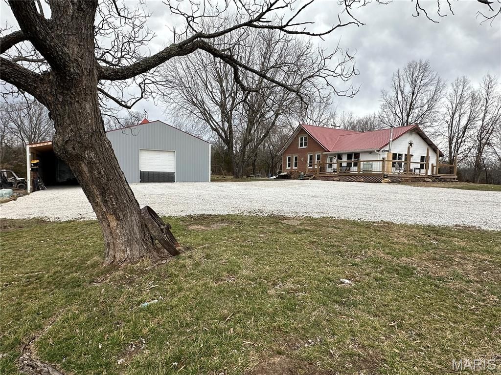 Photo of 3825 Highway Ee, Owensville, MO 65066 (MLS # 26014009)