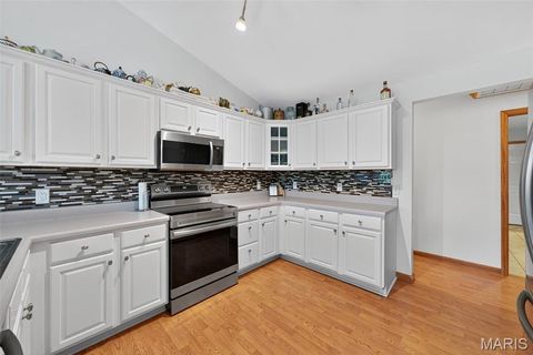 Tiny photo for 11 Sherman Drive, Elsberry, MO 63343 (MLS # 25074610)