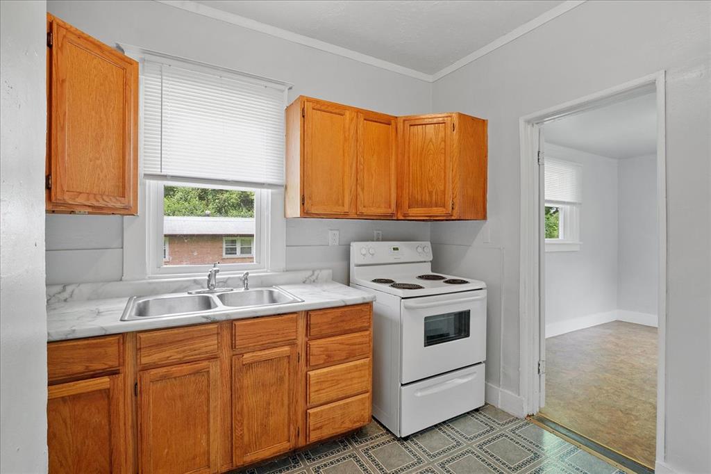 St Louis, Missouri 63121, United States, 3 Bedrooms Bedrooms, ,1 BathroomBathrooms,Residential,Pending,134127