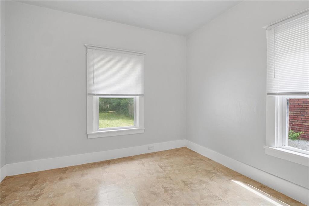 St Louis, Missouri 63121, United States, 3 Bedrooms Bedrooms, ,1 BathroomBathrooms,Residential,Pending,134127