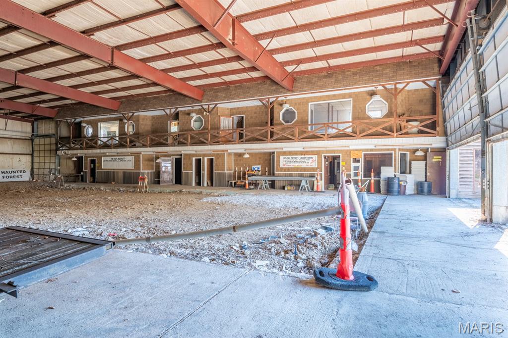 Shady Valley Acres - Commercial Sale