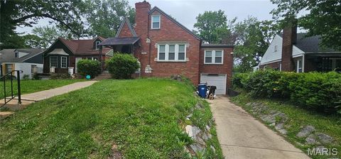 Photo of 3722 Lawler Drive, St Louis, MO 63121 (MLS # 26027903)