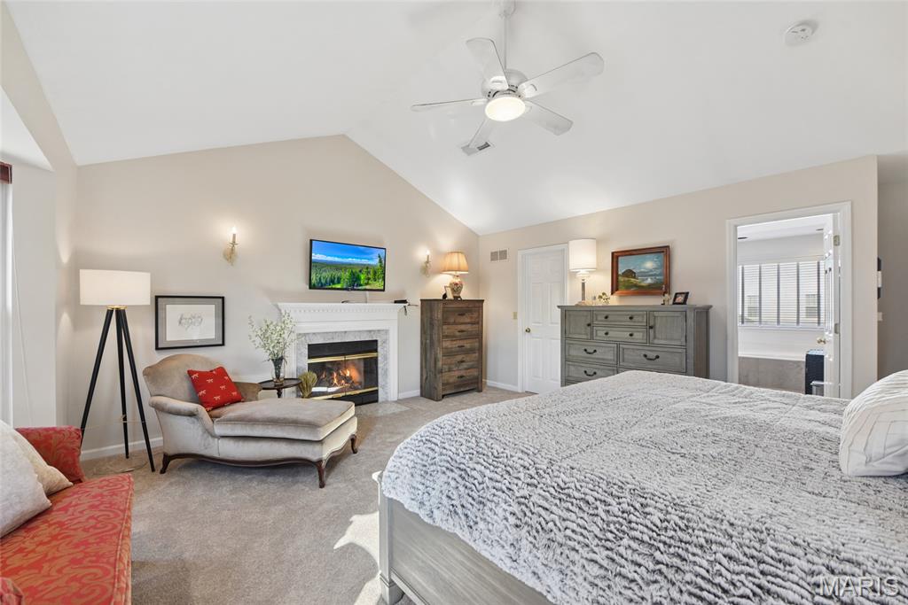 Village Of University Place 3 The - Residential