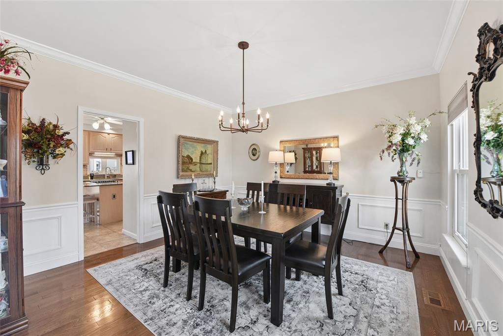 Village Of University Place 3 The - Residential