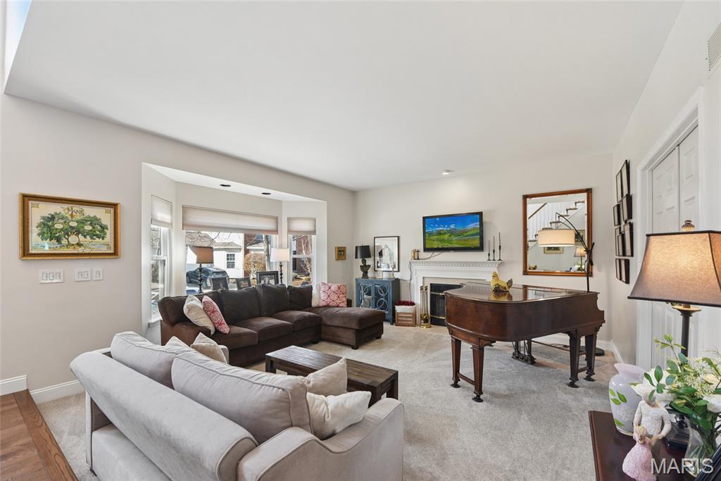 986 Barnard College Lane