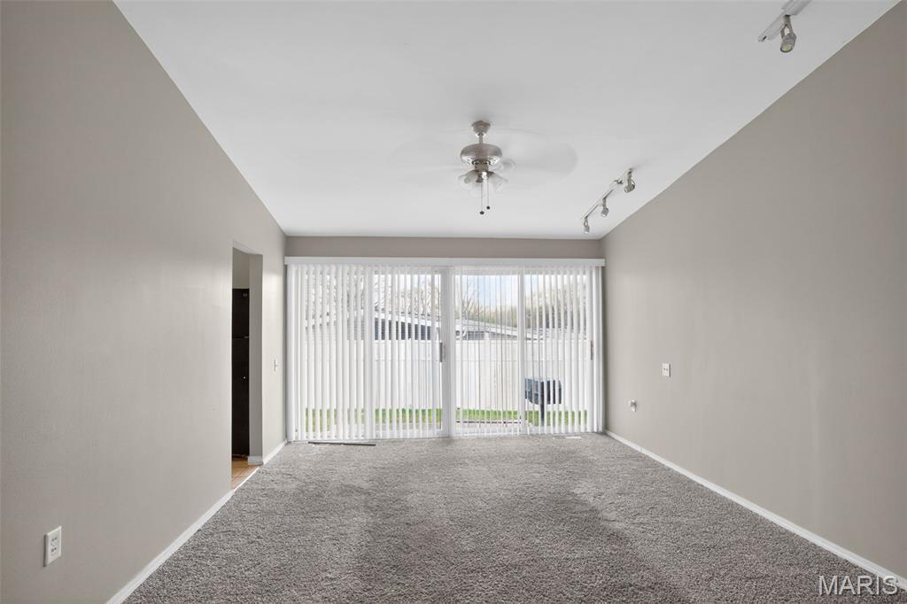 Paddock Hills 8 - Residential