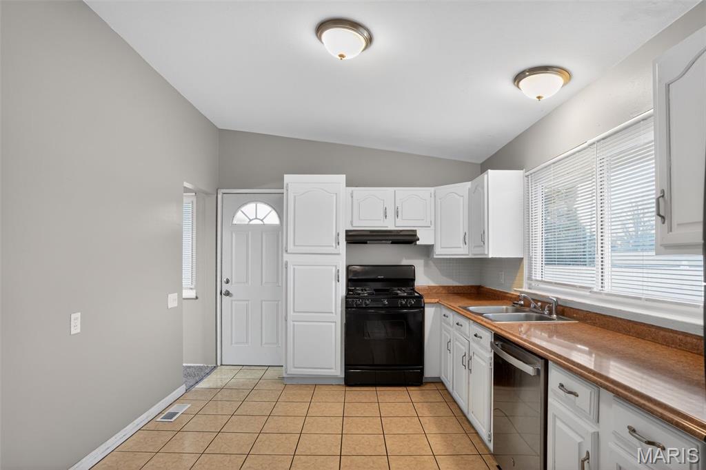 Paddock Hills 8 - Residential