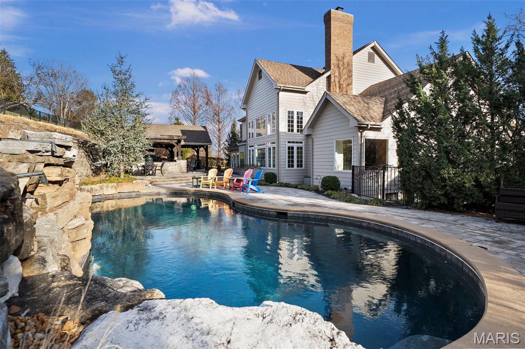 Greystone Four - Residential