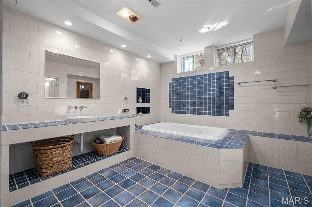 Greystone Four - Residential