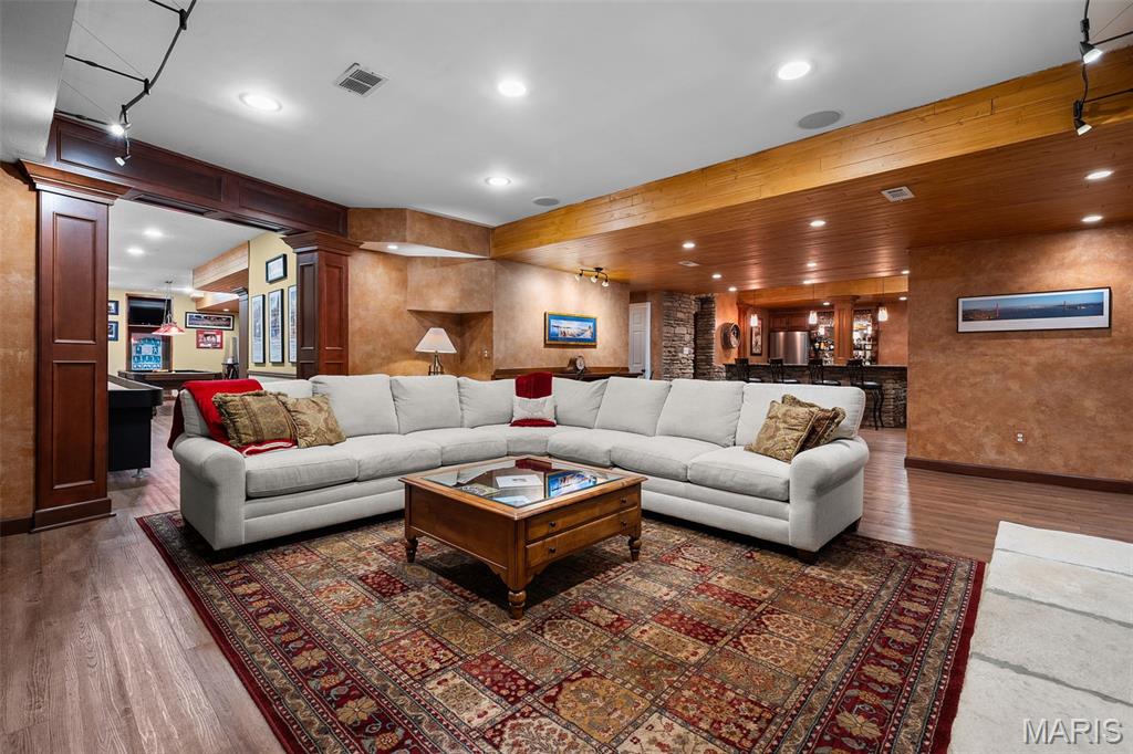 Greystone Four - Residential