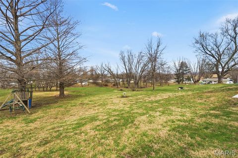 Tiny photo for 207 Scenic Drive, Elsberry, MO 63343 (MLS # 26015317)