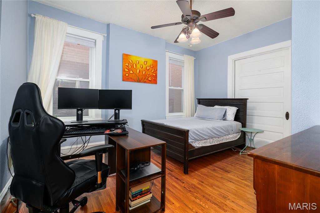 William H Gummersells Bl 1434 - Residential