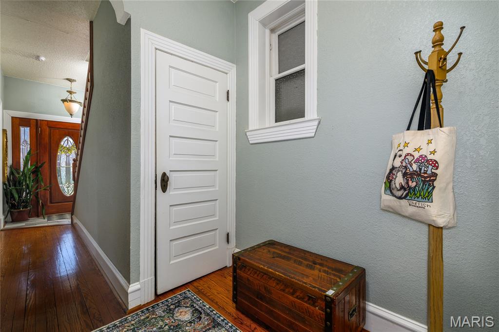 William H Gummersells Bl 1434 - Residential