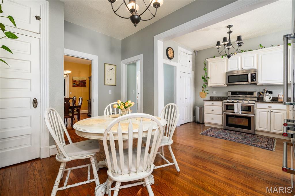 William H Gummersells Bl 1434 - Residential