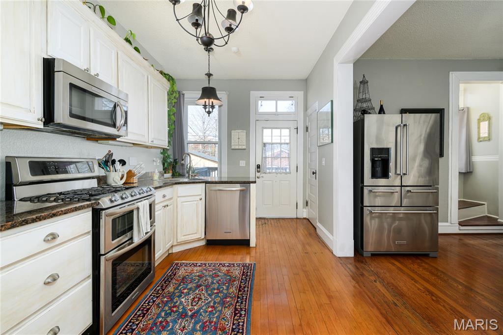 William H Gummersells Bl 1434 - Residential