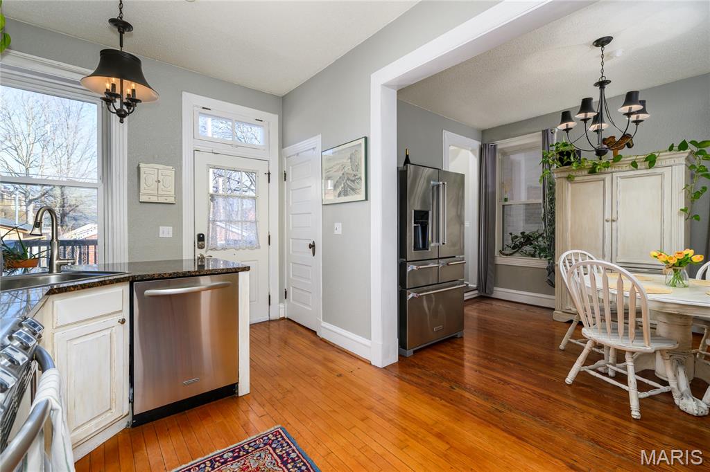 William H Gummersells Bl 1434 - Residential