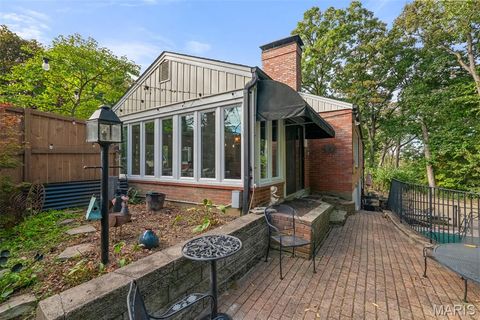 Tiny photo for 1889 N Signal Hills Drive, Kirkwood, MO 63122 (MLS # 25066963)