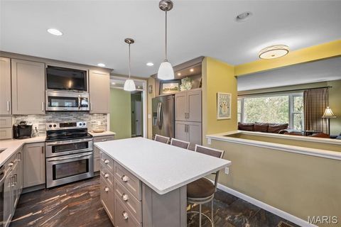 Tiny photo for 1889 N Signal Hills Drive, Kirkwood, MO 63122 (MLS # 25066963)