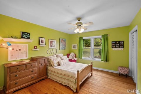 Tiny photo for 1889 N Signal Hills Drive, Kirkwood, MO 63122 (MLS # 25066963)