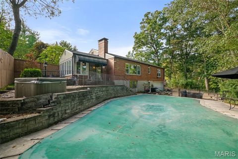 Tiny photo for 1889 N Signal Hills Drive, Kirkwood, MO 63122 (MLS # 25066963)