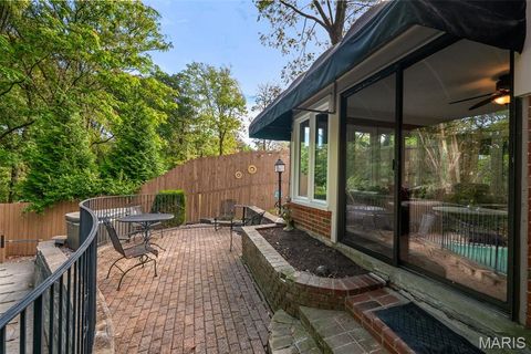 Tiny photo for 1889 N Signal Hills Drive, Kirkwood, MO 63122 (MLS # 25066963)