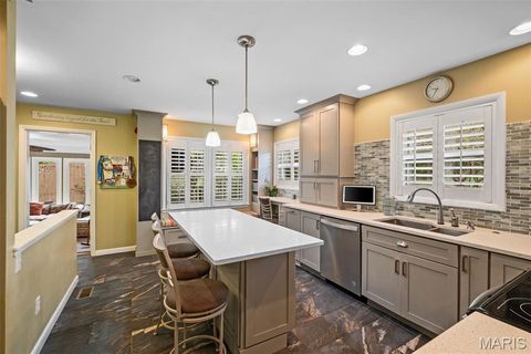 Tiny photo for 1889 N Signal Hills Drive, Kirkwood, MO 63122 (MLS # 25066963)