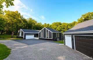 Tiny photo for 14987 Highway Uu, Bowling Green, MO 63334 (MLS # 26039384)