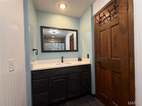 Tiny photo for 14987 Highway Uu, Bowling Green, MO 63334 (MLS # 26039384)