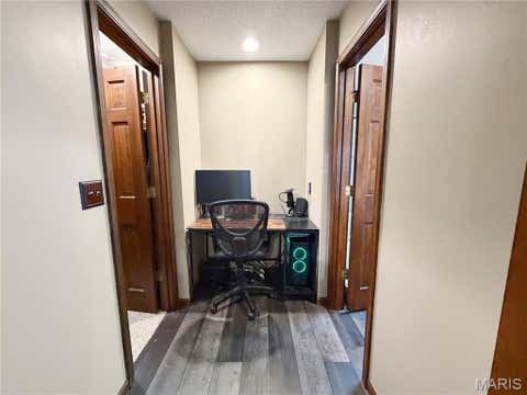 Tiny photo for 14987 Highway Uu, Bowling Green, MO 63334 (MLS # 26039384)