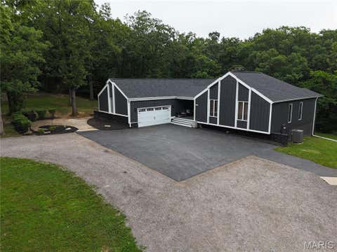 Tiny photo for 14987 Highway Uu, Bowling Green, MO 63334 (MLS # 26039384)