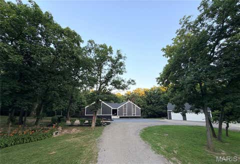 Photo of 14987 Highway Uu, Bowling Green, MO 63334 (MLS # 26039384)