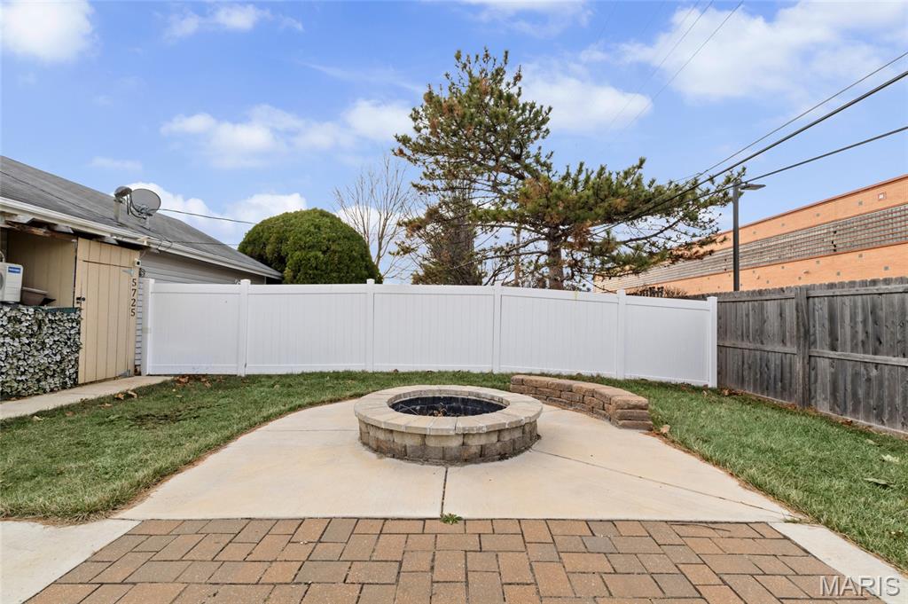 Kingsbury Square - Residential