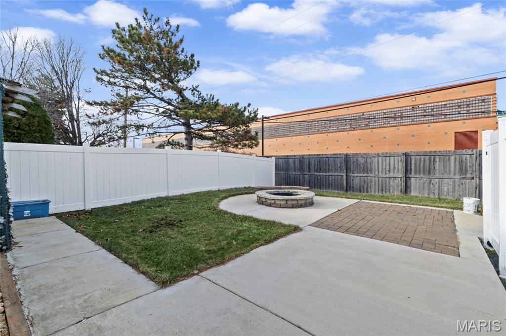 Kingsbury Square - Residential