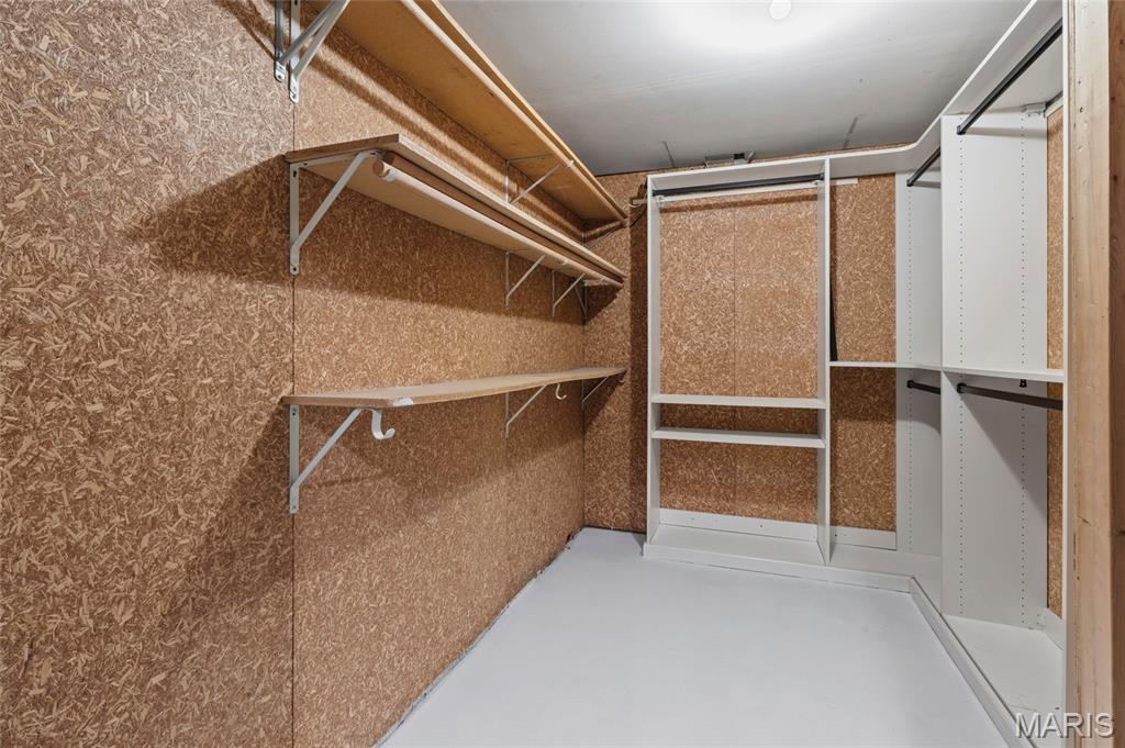 Kingsbury Square - Residential