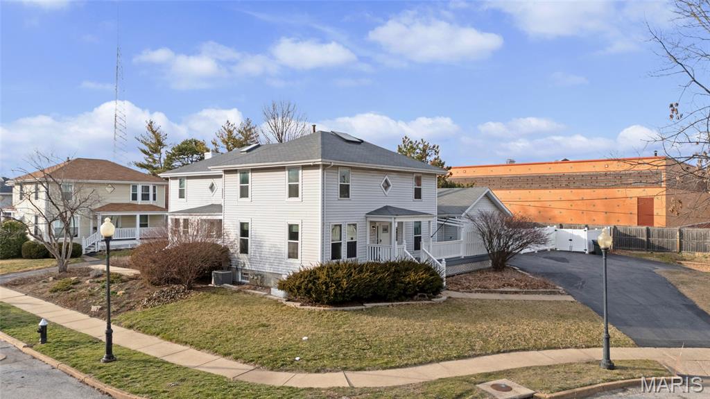 Kingsbury Square - Residential