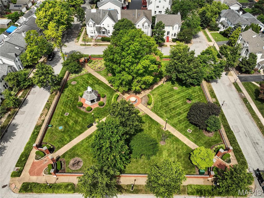 Kingsbury Square - Residential