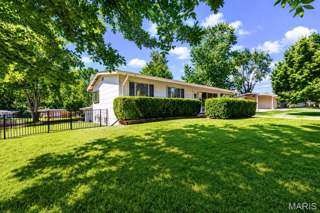 Borromeo Hills #2 - Residential