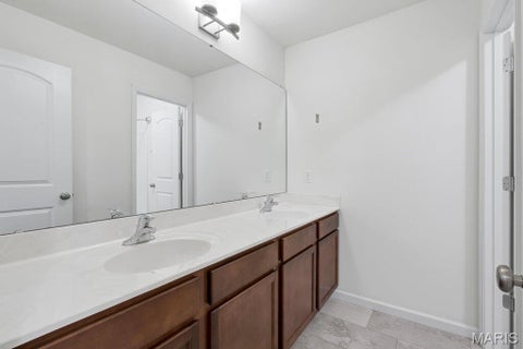 Tiny photo for 264 Arbors At Bridle Path, Ballwin, MO 63021 (MLS # 26045923)