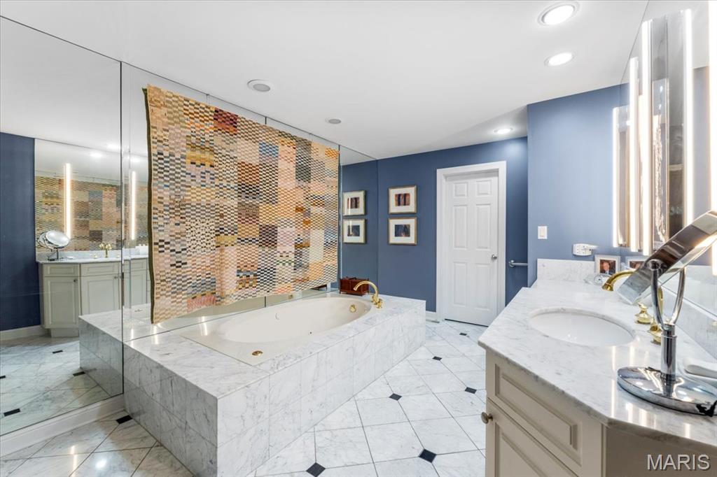 Parkside Twnhs - Residential