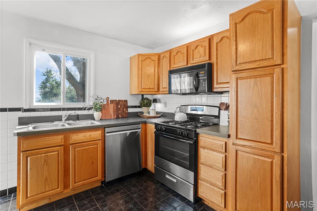 Mitchell Terrace Add - Residential