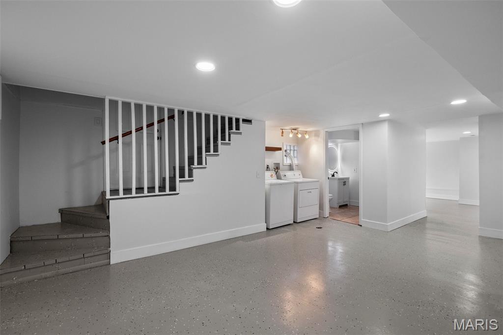 St Cyr Hills 1 - Residential