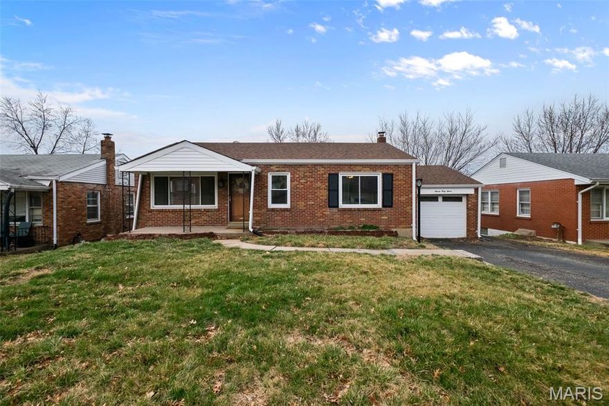 Charming, Move-In Ready Bungalow in Bellefontaine Neighbors!
This beautifully updated 3-bedroom, 2-bath ranch offers just over 1,000 sqft of comfortable living space and has only had two owner-occupant residents, showing pride of ownership throughout. Recent updates include refinished hardwood floors, fresh paint, new roof, gutters and downspouts (2025), and a new HVAC system (2025). Both bathrooms have been completely renovated.
The fully finished walk-out basement provides additional living or entertainment space, while the fully fenced backyard is perfect for kids or pets. An attached 1-car garage adds convenience. Best of all, the home has already passed occupancy inspection, making it truly move-in ready.
Homes with this many updates and history of care don’t last long—schedule your showing today before it’s gone!