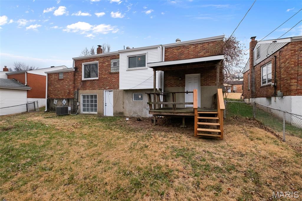 St Cyr Hills 1 - Residential