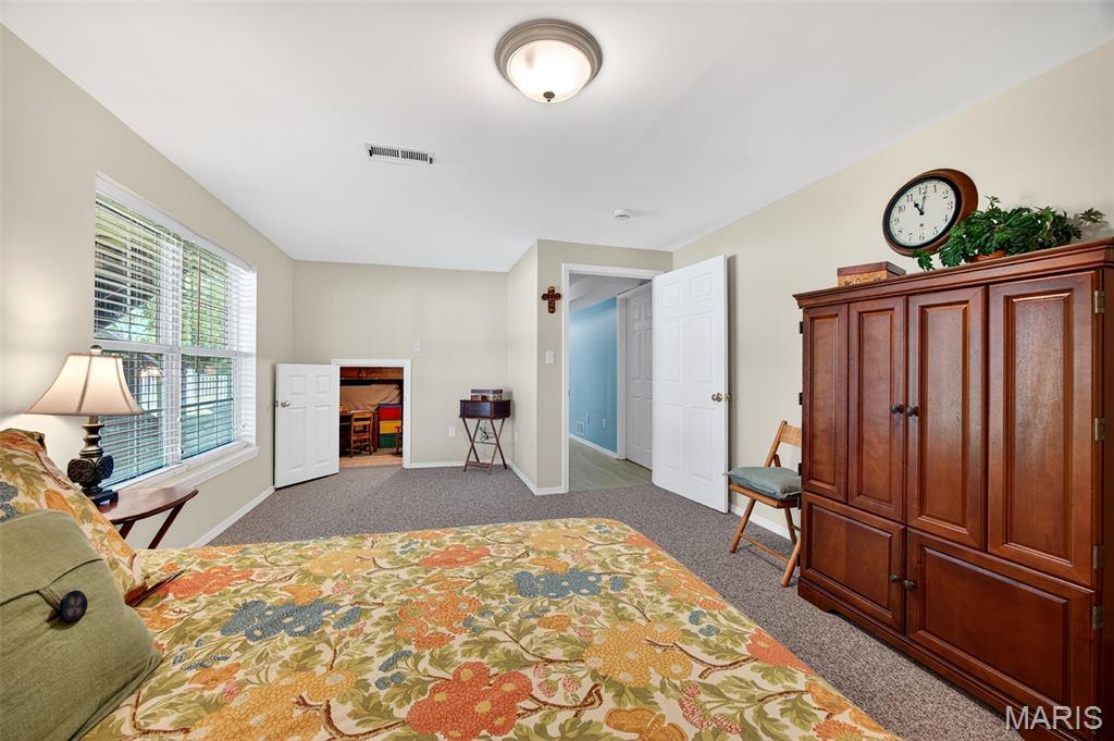 Est of Fairfield Manor - Residential