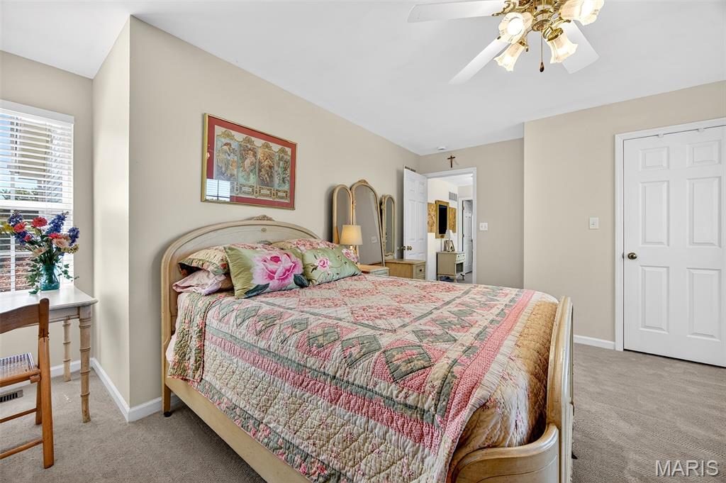 Est of Fairfield Manor - Residential