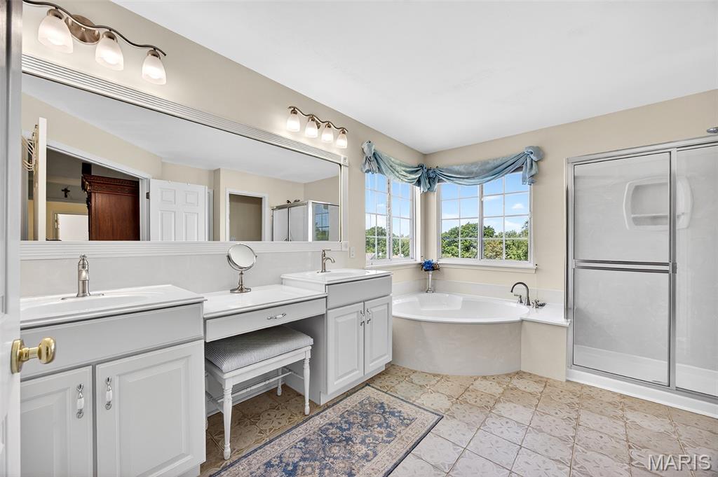 Est of Fairfield Manor - Residential